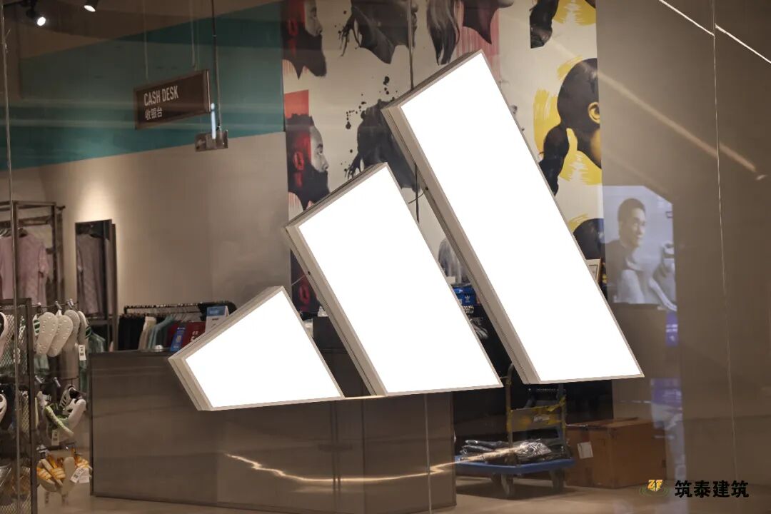 1-260F51J643144.jpg